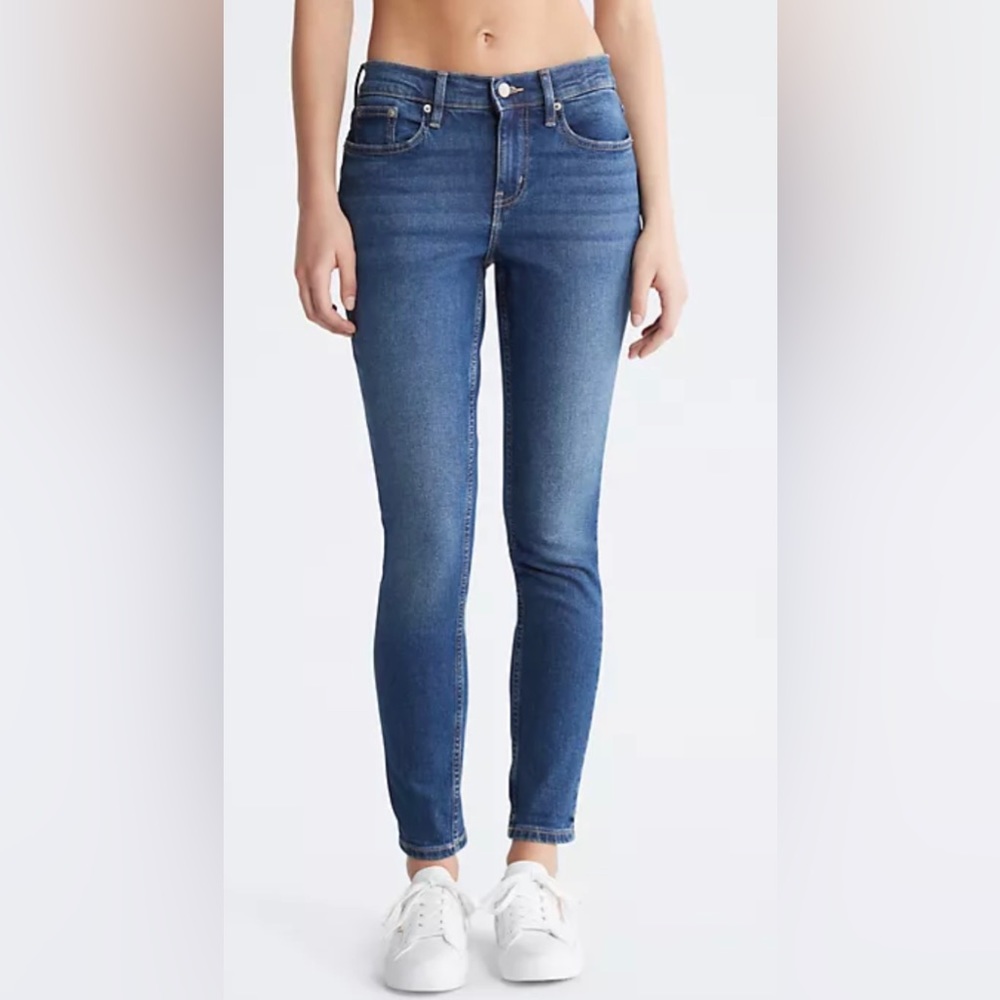 Calvin Klein Ankle Skinny Fit Mid Rise Indigo Jeans